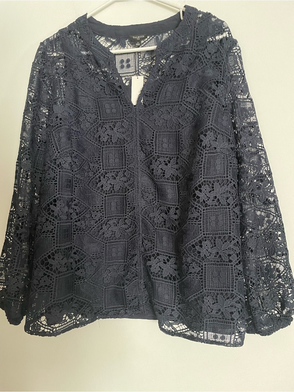Talbots Navy Crochet Lace V-Neck Blouse with tank top lining NWT